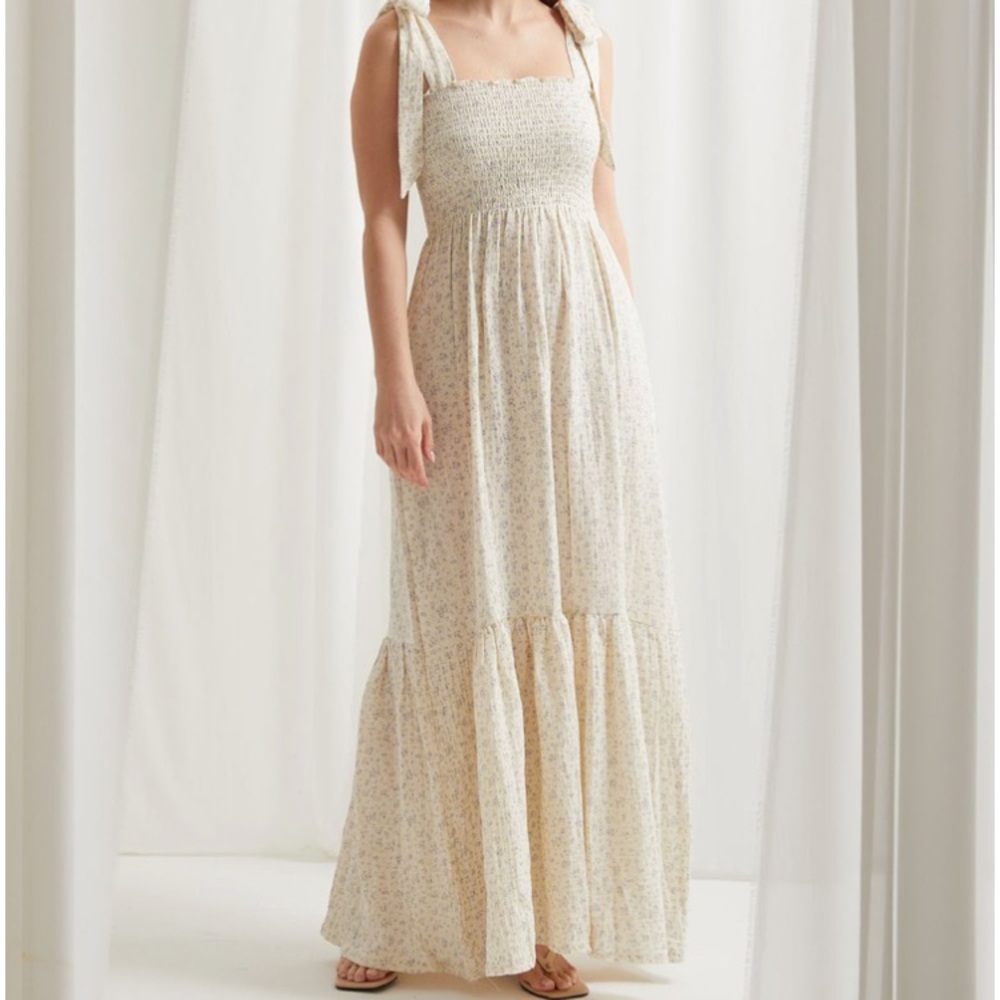 NOTHING FITS BUT Momoka dress